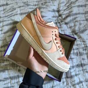 Nike SB Dunk Low Pro PRM Trocadéro Gardens